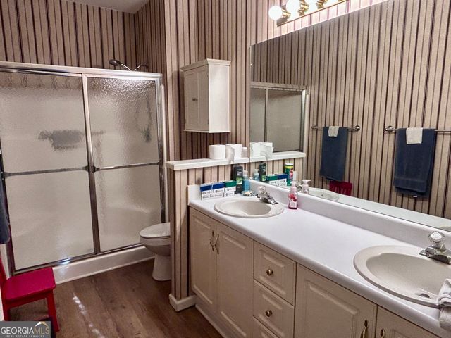 1018 Pinehurst Drive, Peachtree City, GA 30269