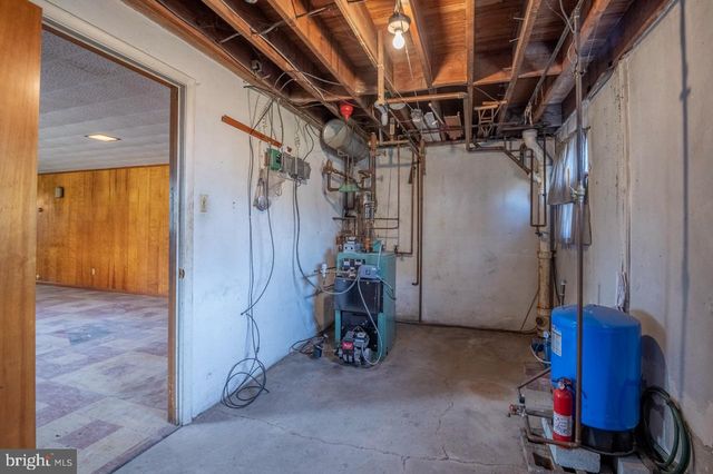 2667 BIG RD, Zieglerville, PA 19492