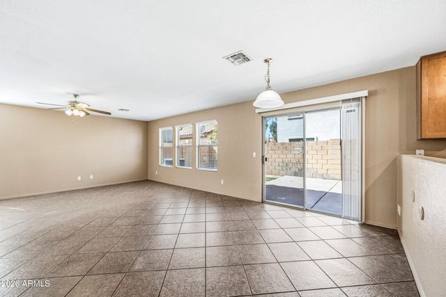 9515 W MONTE VISTA Road, Phoenix, AZ 85037