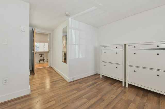 15 Saint Geroge 1, Boston, MA 02118