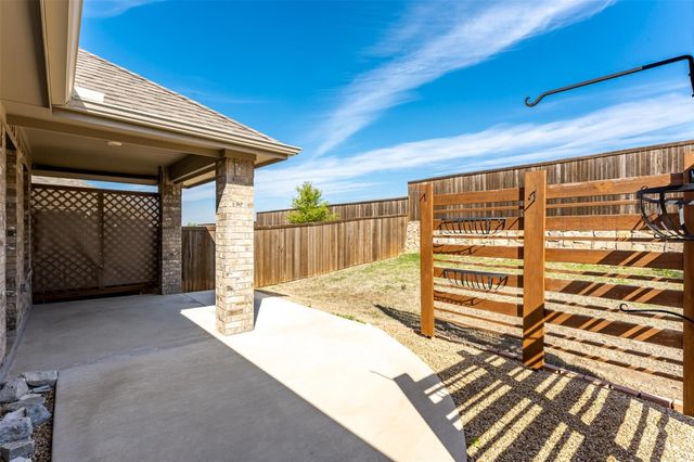 716 Bluebird Way, Celina, TX 75009