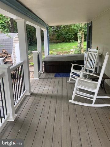 8613 BRANDT PL, Bethesda, MD 20814