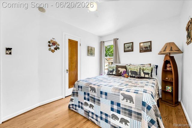 1009 Harvard Road, Berkley, MI 48072