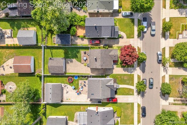 1009 Harvard Road, Berkley, MI 48072