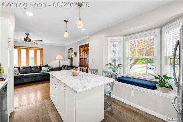 1009 Harvard Road, Berkley, MI 48072