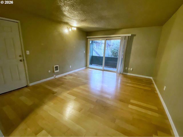 2230 Ne 15TH Ave, Portland, OR 97212