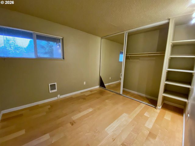 2230 Ne 15TH Ave, Portland, OR 97212