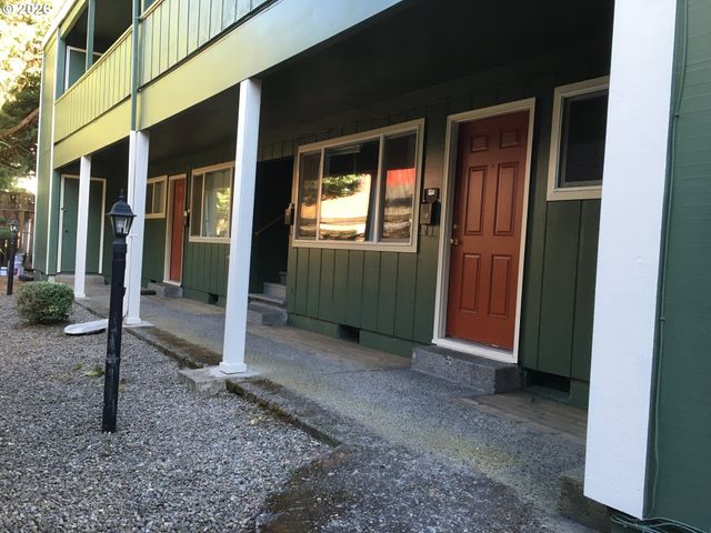 2230 Ne 15TH Ave, Portland, OR 97212