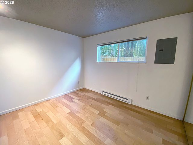 2230 Ne 15TH Ave, Portland, OR 97212