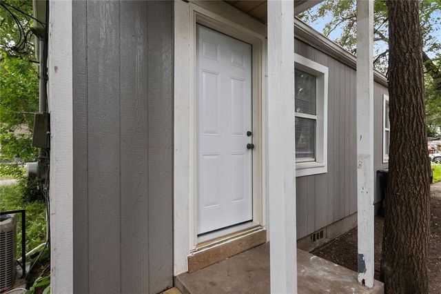 2543 Lister Avenue, Kansas City, MO 64127