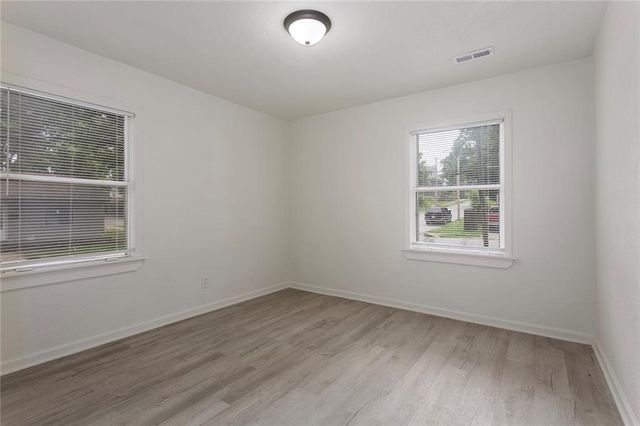 2543 Lister Avenue, Kansas City, MO 64127
