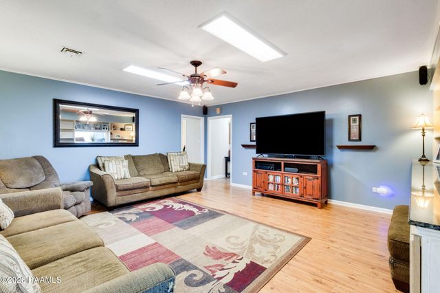 120 6th Street, Breaux Bridge, LA 70517