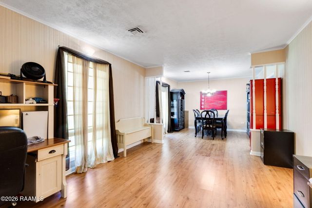 120 6th Street, Breaux Bridge, LA 70517