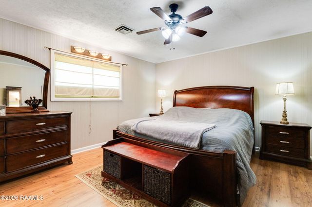 120 6th Street, Breaux Bridge, LA 70517