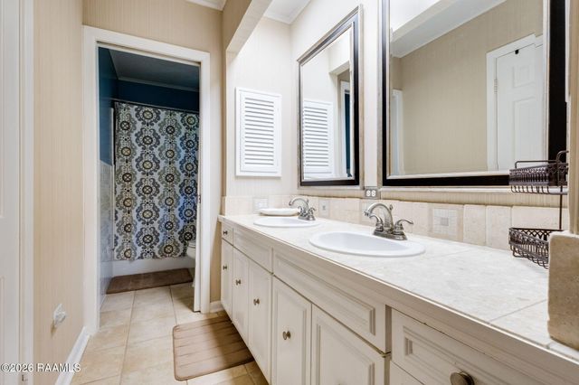 120 6th Street, Breaux Bridge, LA 70517