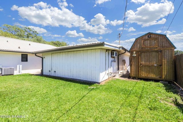 120 6th Street, Breaux Bridge, LA 70517