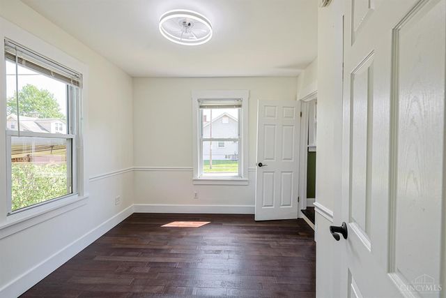 7300 Plainfield Road, Deer Park, OH 45236