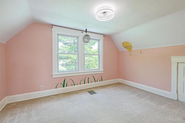 7300 Plainfield Road, Deer Park, OH 45236