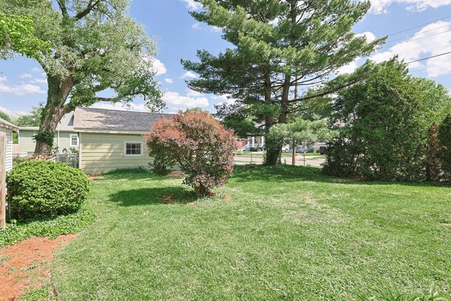 7300 Plainfield Road, Deer Park, OH 45236