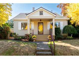 307 E 22ND St, Vancouver, WA 98663