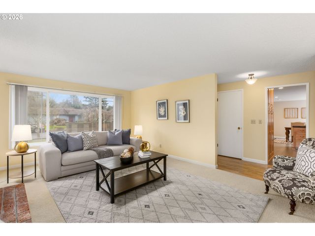 10275 Sw CYNTHIA St, Beaverton, OR 97008