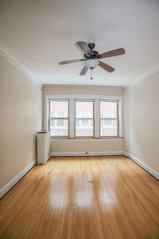 7713 N SHERIDAN Road 2V, Chicago, IL 60626