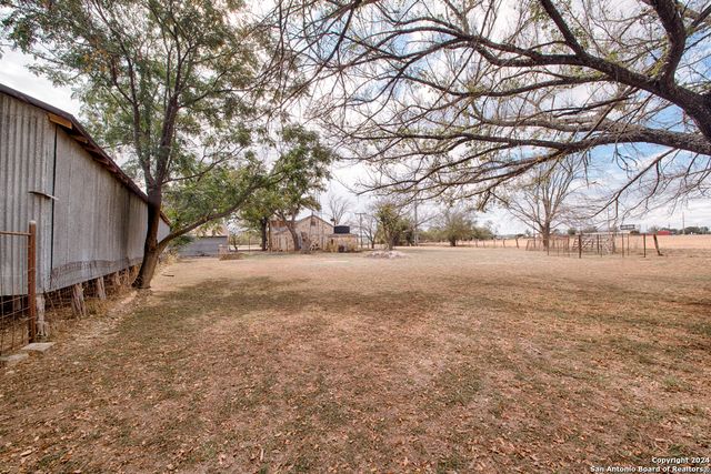 7400 State Highway 27, Comfort, TX 78013