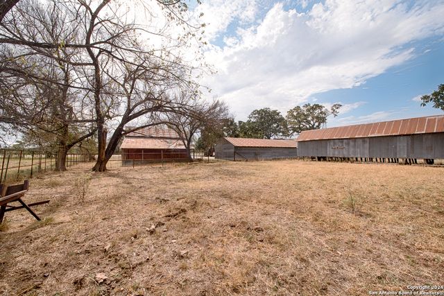7400 State Highway 27, Comfort, TX 78013