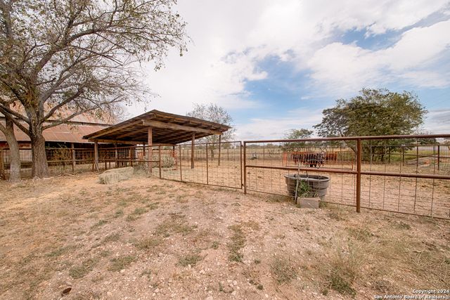 7400 State Highway 27, Comfort, TX 78013