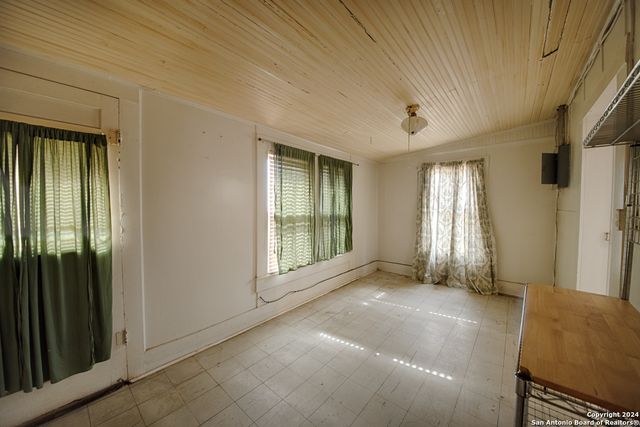 7400 State Highway 27, Comfort, TX 78013