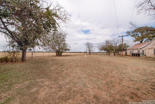 7400 State Highway 27, Comfort, TX 78013