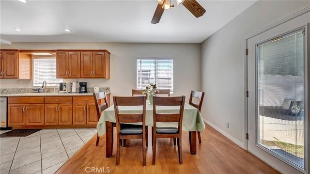 1041 King, Wilmington, CA 90744