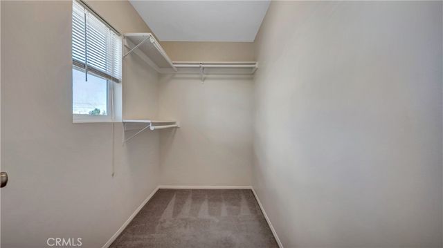 1041 King, Wilmington, CA 90744