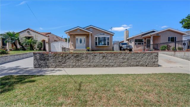 1041 King, Wilmington, CA 90744