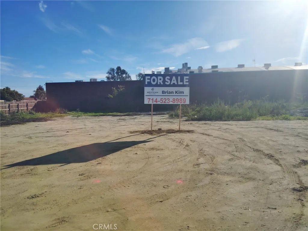 736 E Holt, Ontario, CA 91761