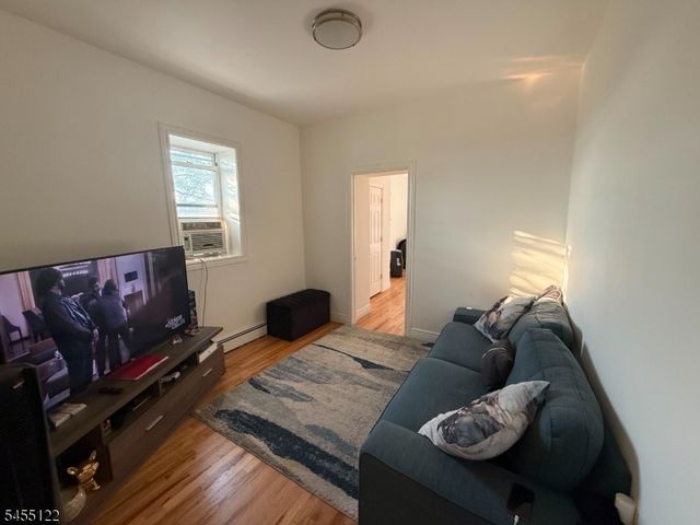 1433 68Th St, North Bergen Twp., NJ 07047