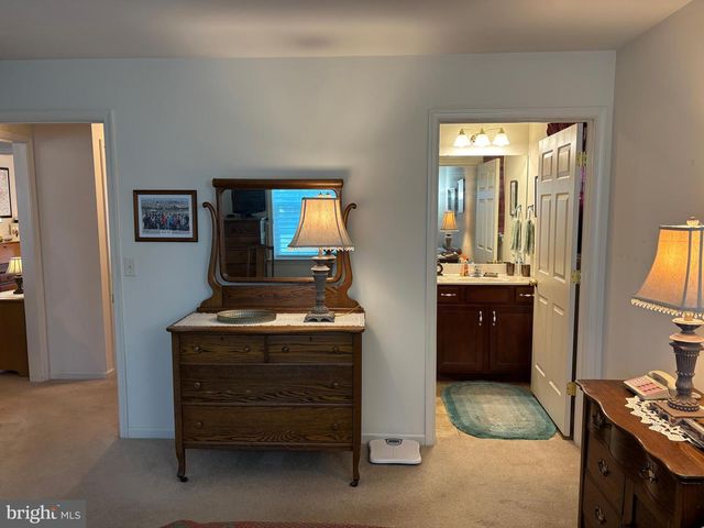 50 BLOOMFIELD DR, Ephrata, PA 17522