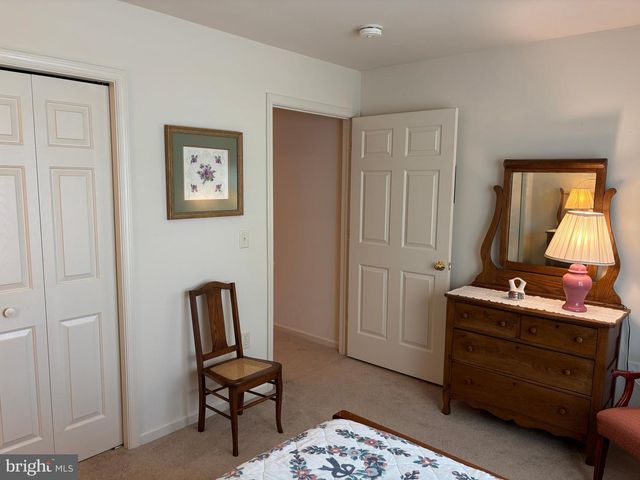 50 BLOOMFIELD DR, Ephrata, PA 17522
