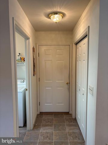 50 BLOOMFIELD DR, Ephrata, PA 17522