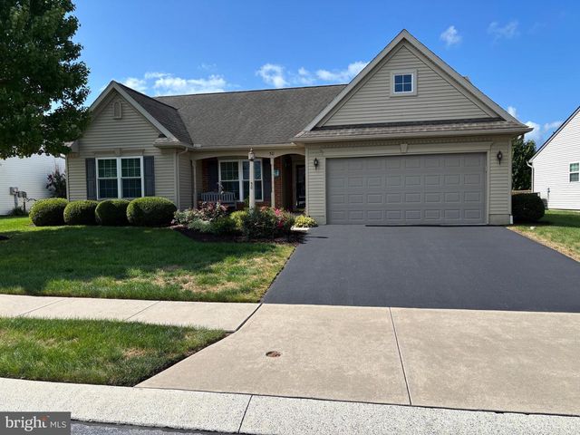 50 BLOOMFIELD DR, Ephrata, PA 17522