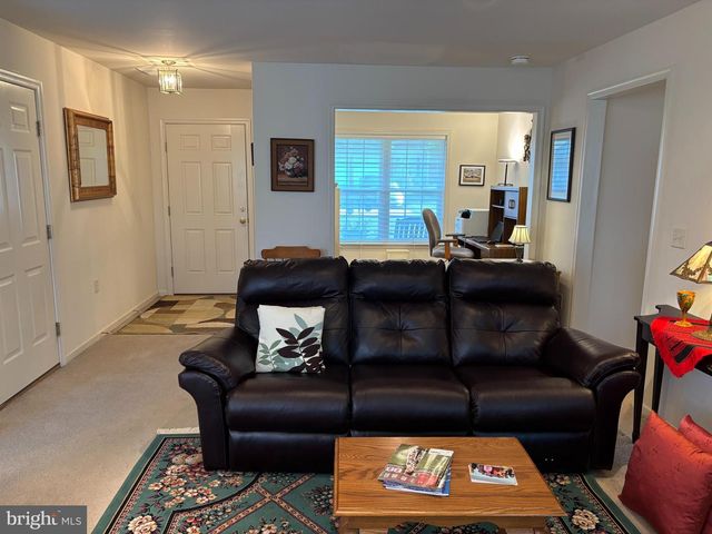 50 BLOOMFIELD DR, Ephrata, PA 17522