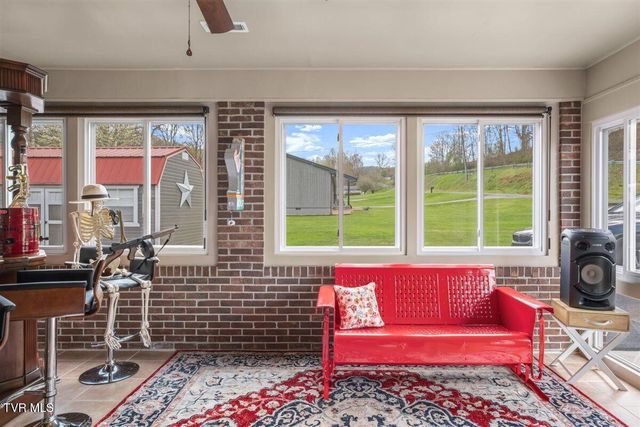 109 Valmar Road, Unicoi, TN 37692