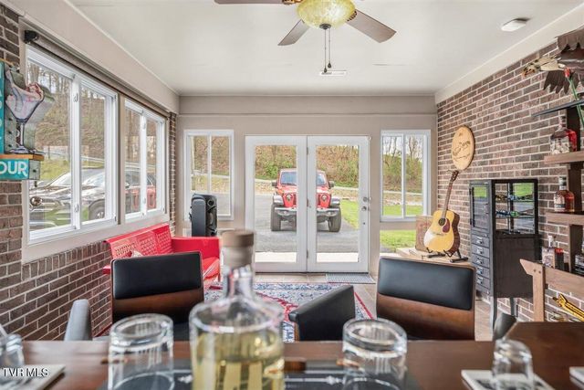 109 Valmar Road, Unicoi, TN 37692