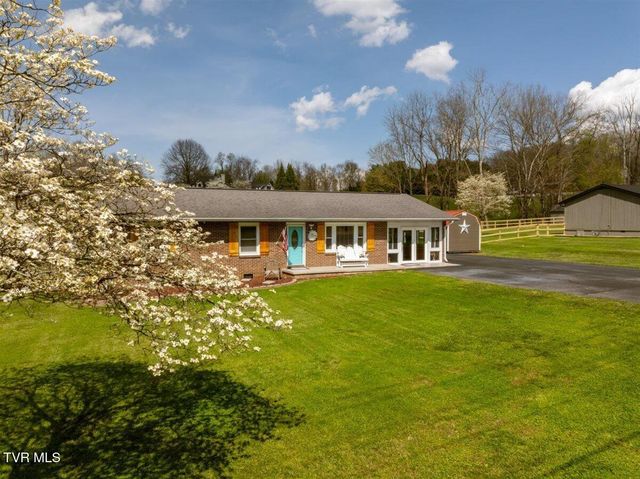 109 Valmar Road, Unicoi, TN 37692