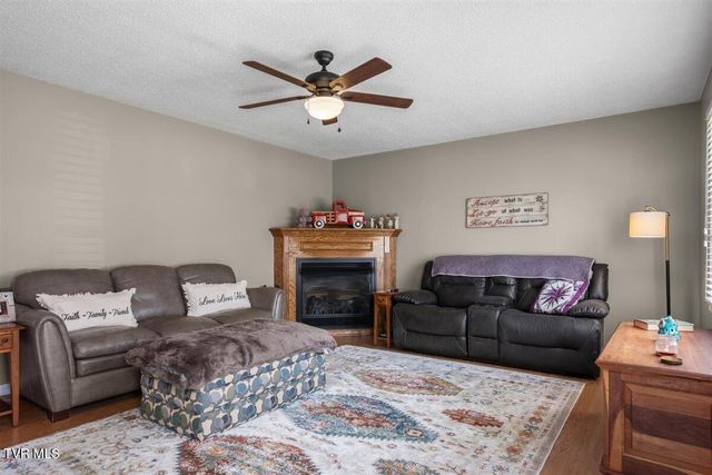 109 Valmar Road, Unicoi, TN 37692