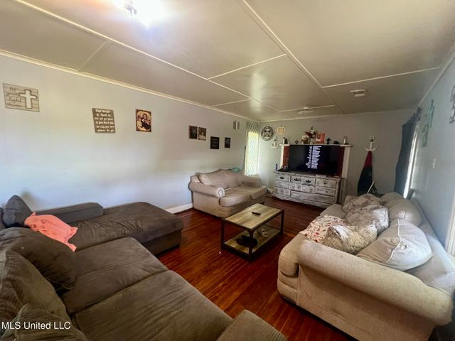 624 S Leflore Avenue, Cleveland, MS 38732