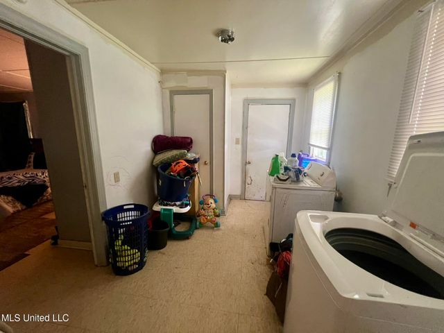 624 S Leflore Avenue, Cleveland, MS 38732