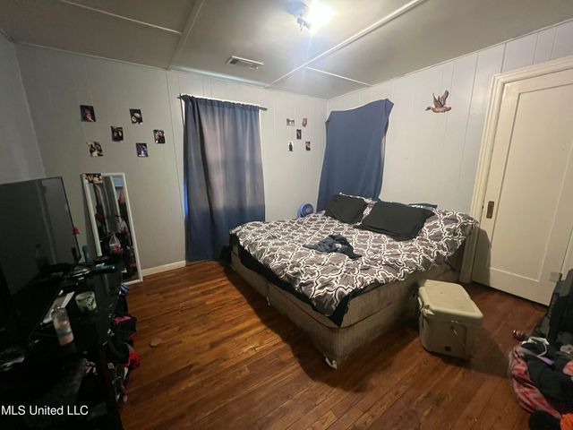 624 S Leflore Avenue, Cleveland, MS 38732