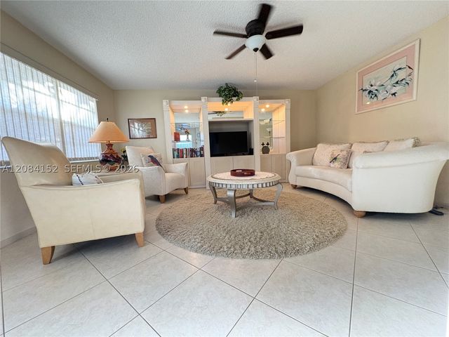 368 Burgundy H 368, Delray Beach, FL 33484
