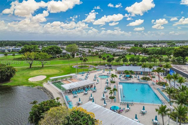 368 Burgundy H 368, Delray Beach, FL 33484